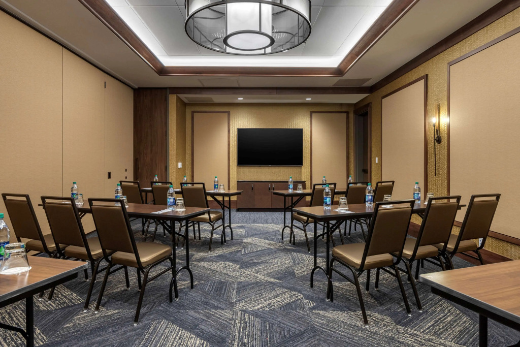 Cambria Hotel - Arundel Mills BWI Airport