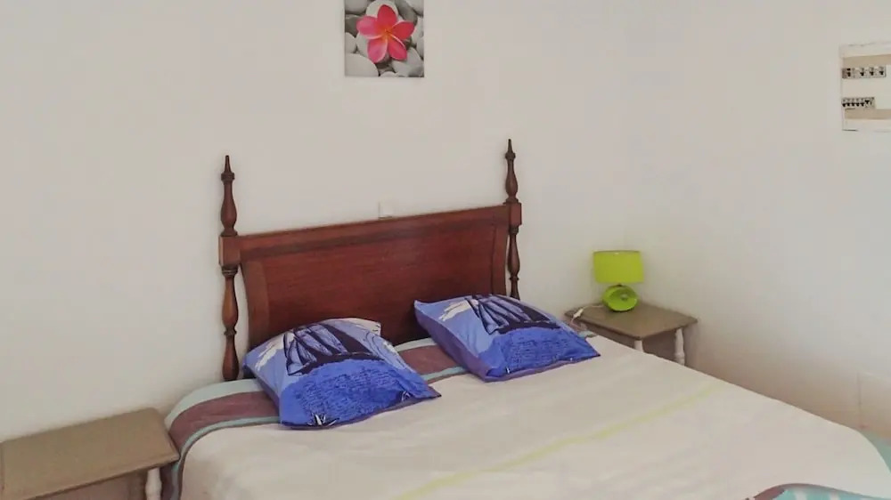 Apartment With one Bedroom in Saint-françois, With Wonderful sea View,
