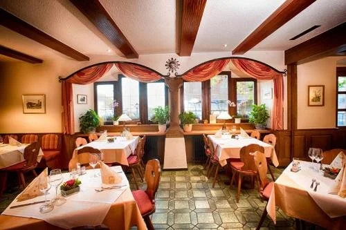 Gasthof & Pension Hirschen-Stetten