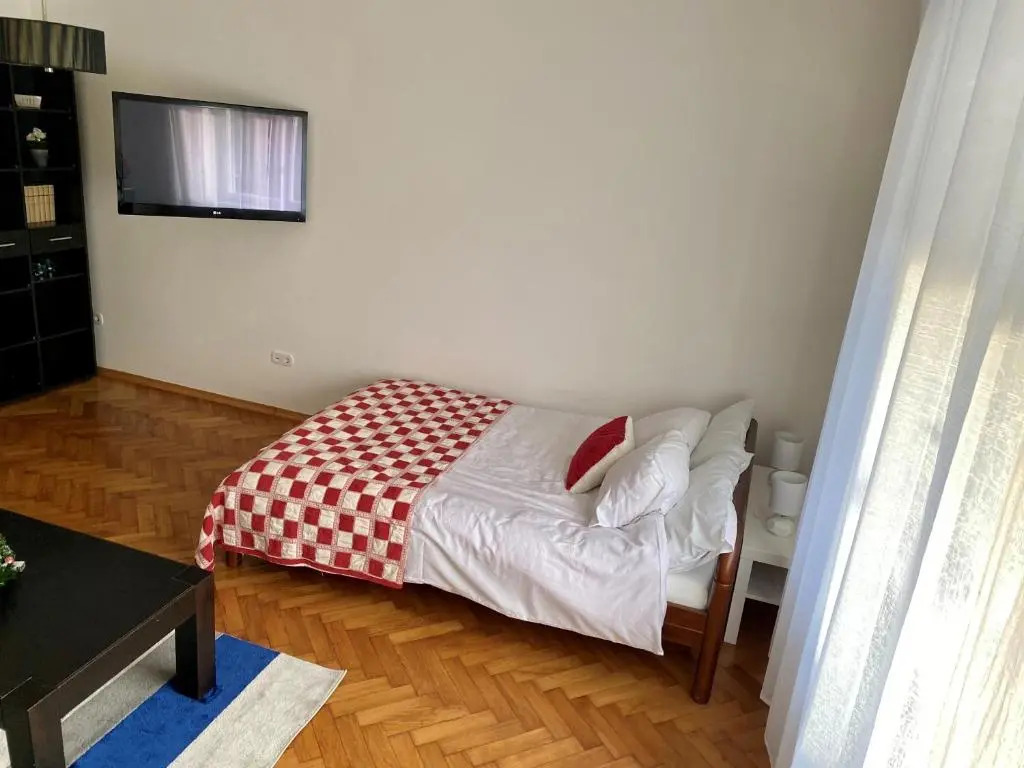 Studio Apartman Thalia