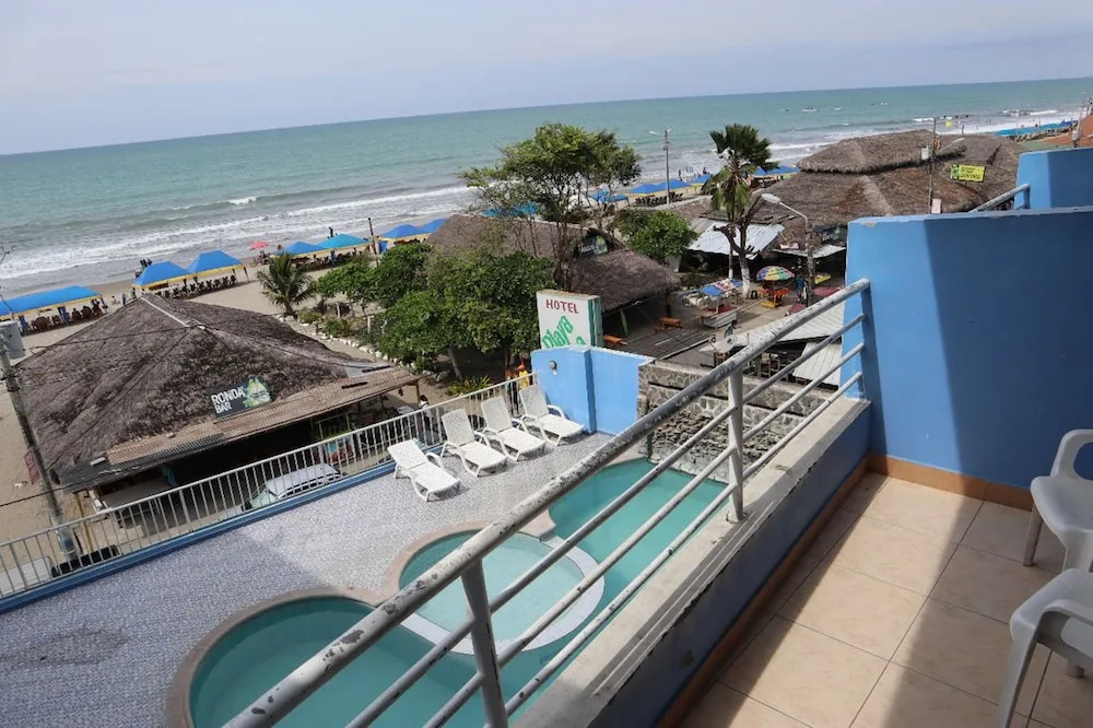 Hotel Atacames Inn