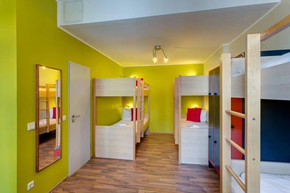 City Hotel