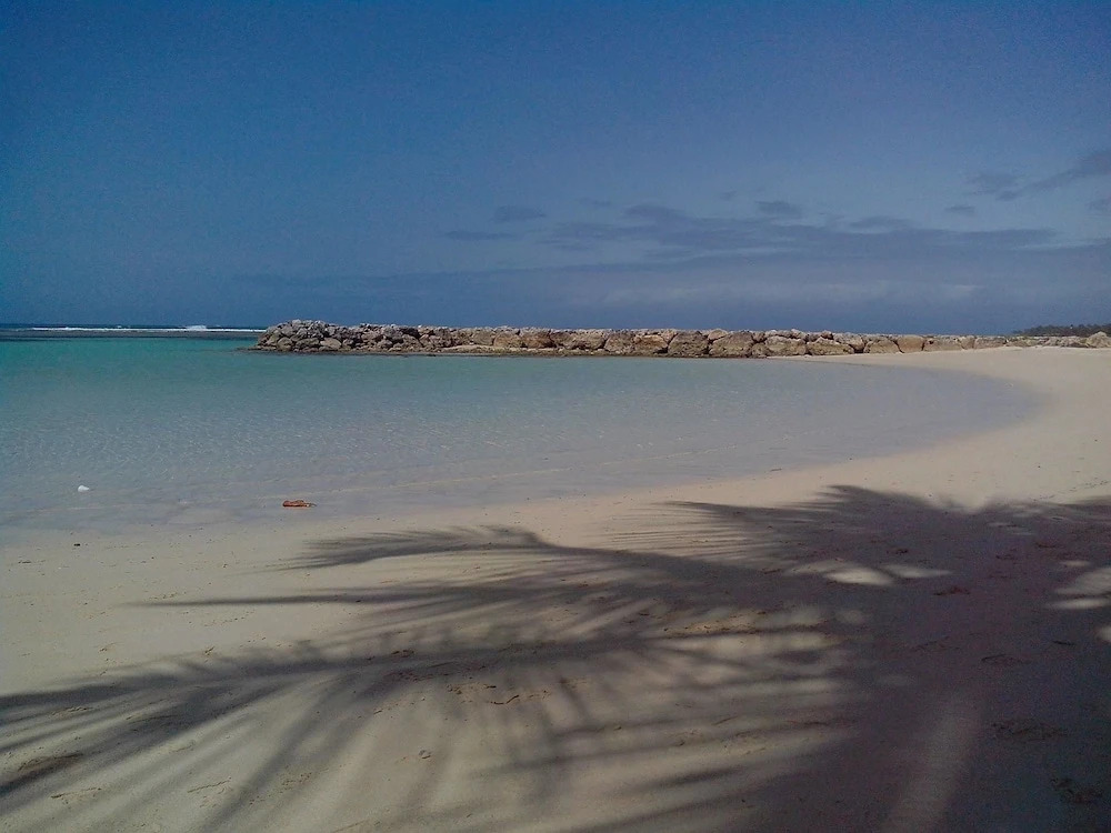 Bungalow With 2 Bedrooms in Baie Mahault, With Enclosed Garden and Wif