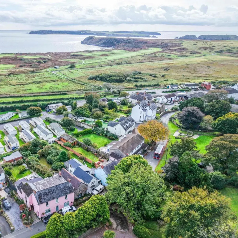 Tide & Tee - 2 Bedroom Apartment - Penally - Tenby