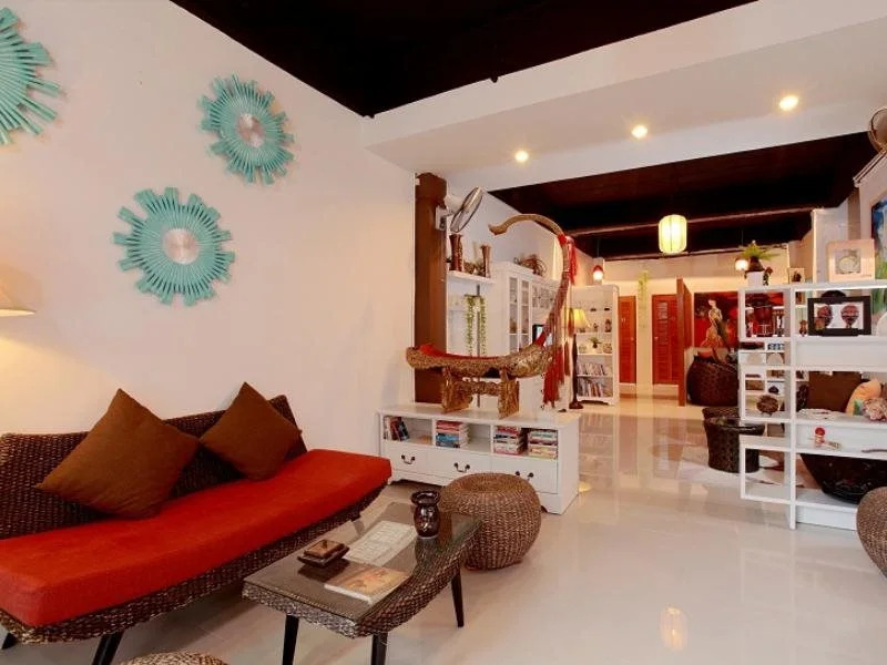 Mam Hostel