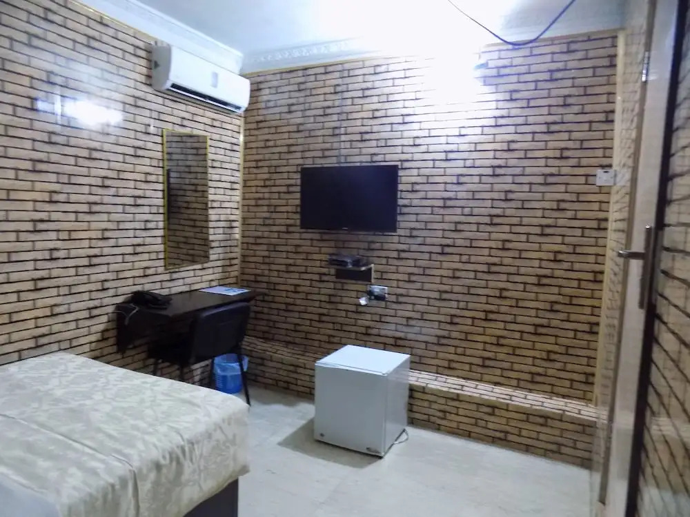 Posh Apartments