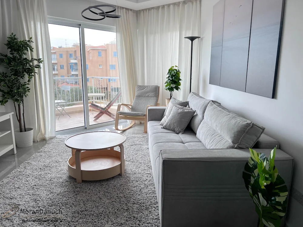Procy 103 Sea View Apartment Ideal for Long or Short Stays