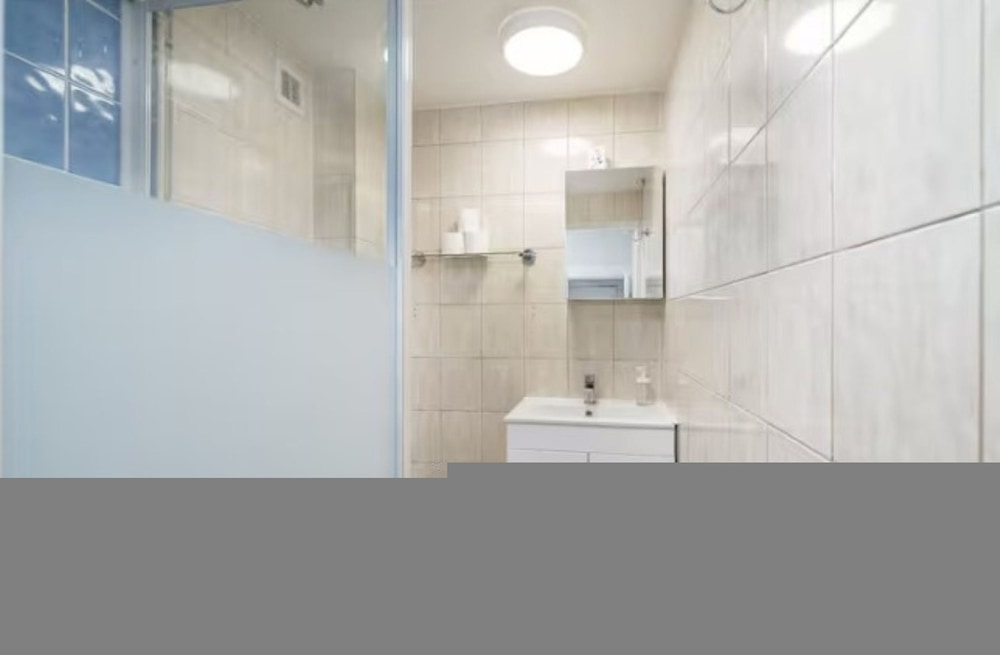 Cozy 2BR Family Apartment - London N22 Sleeps 6