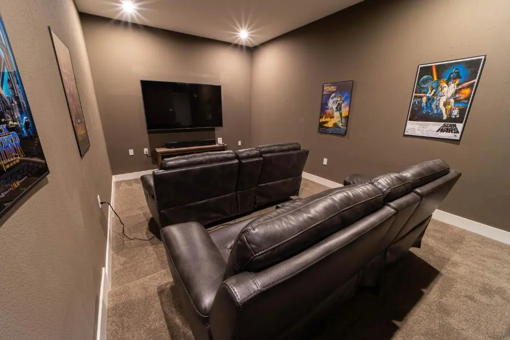 Luxury Home in Bears Den Near Disney with Private Pool, Movie Room, Pool Table & Resort Amenities - 7924JC