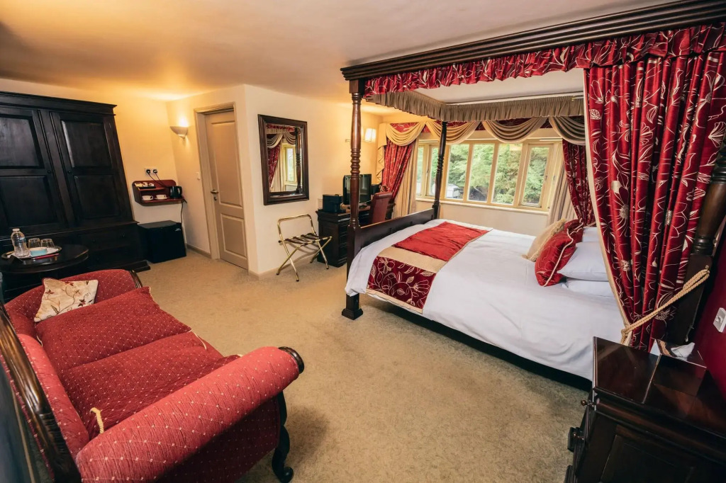 The Auberge
