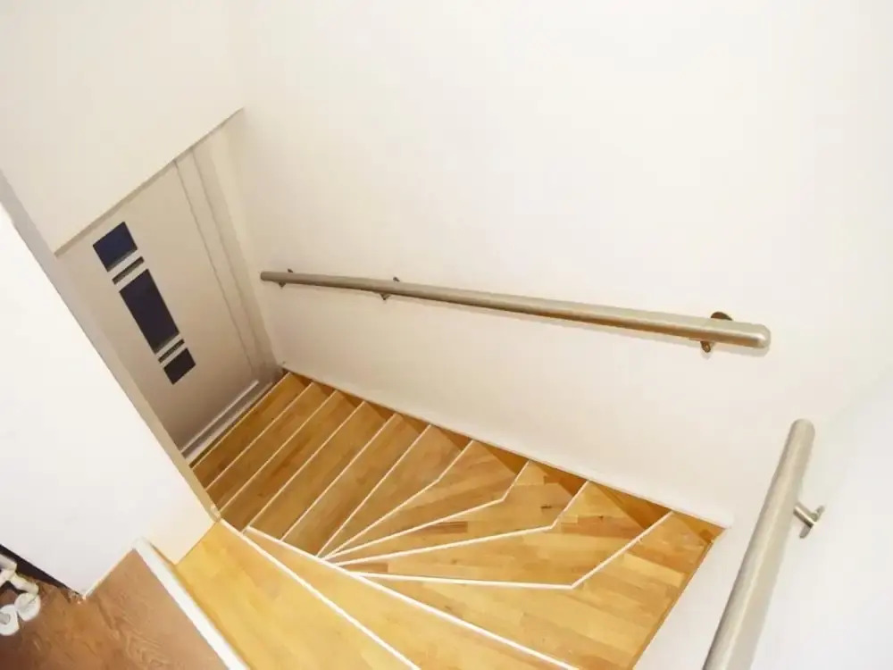 AB Apartment 63