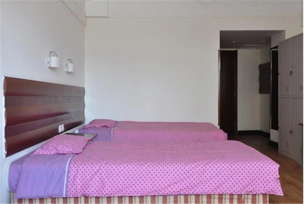Waimao Hotel