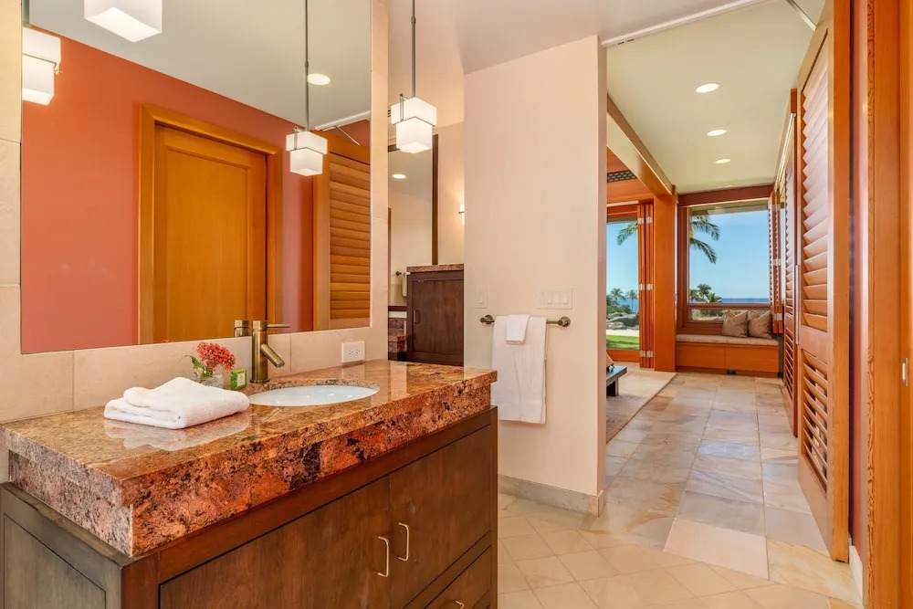 Bluffs 22 - The Beach at Mauna Kea Resort - 4 Br Apts