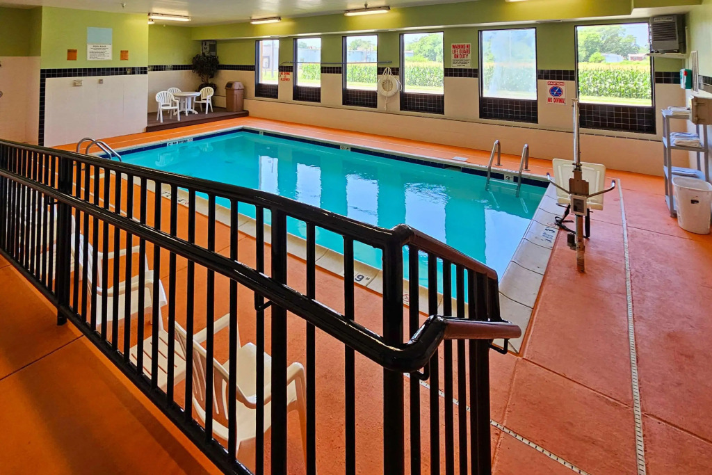 Quality Inn & Suites near St Louis and I-255
