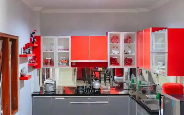 Homestay Syariah Ambarukmo Plaza by Simply Homy