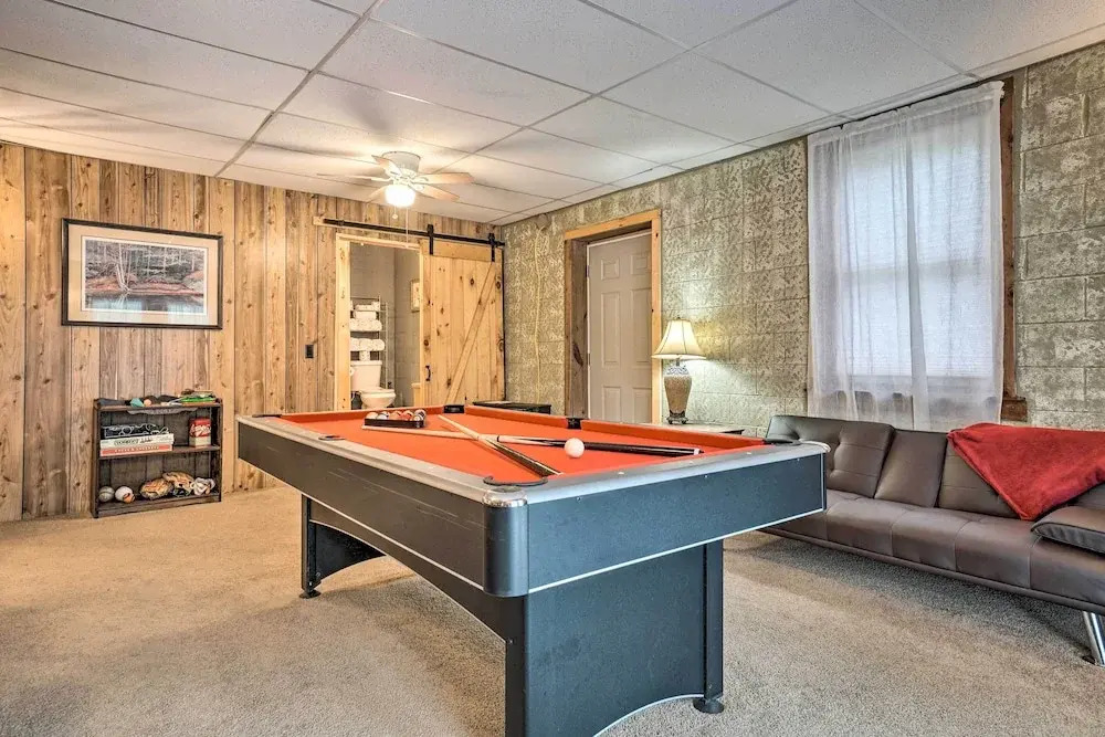 Hot Tub & Fire Pit: Pet-friendly Clayton Escape!