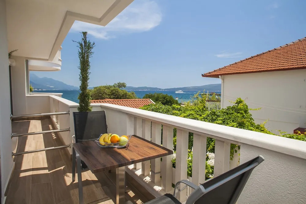 Hotel Bela Roza