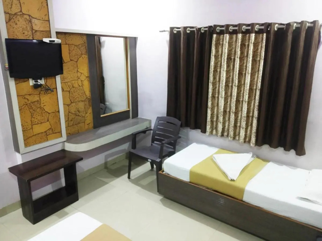 Sai Balaji Residency shirdi near sai temple
