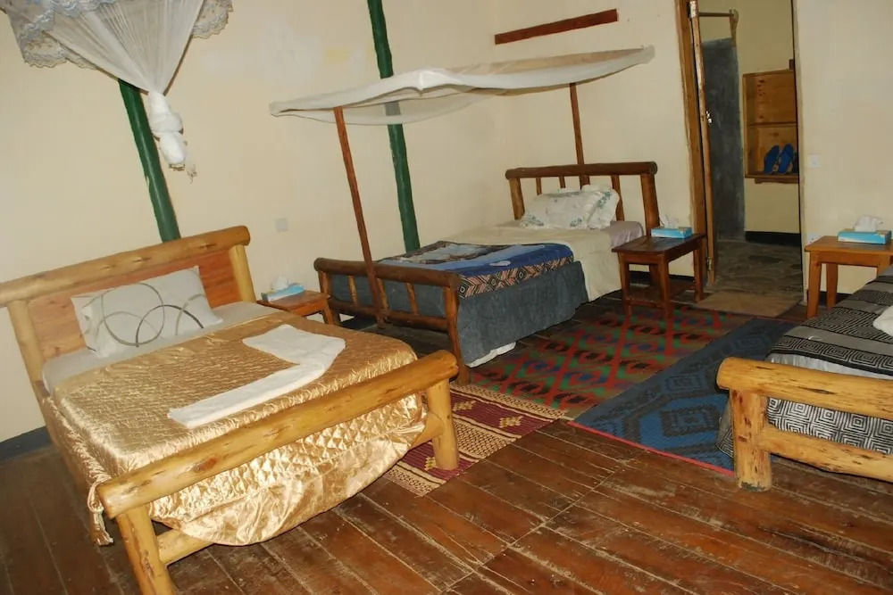 Ruhondeza Lodge