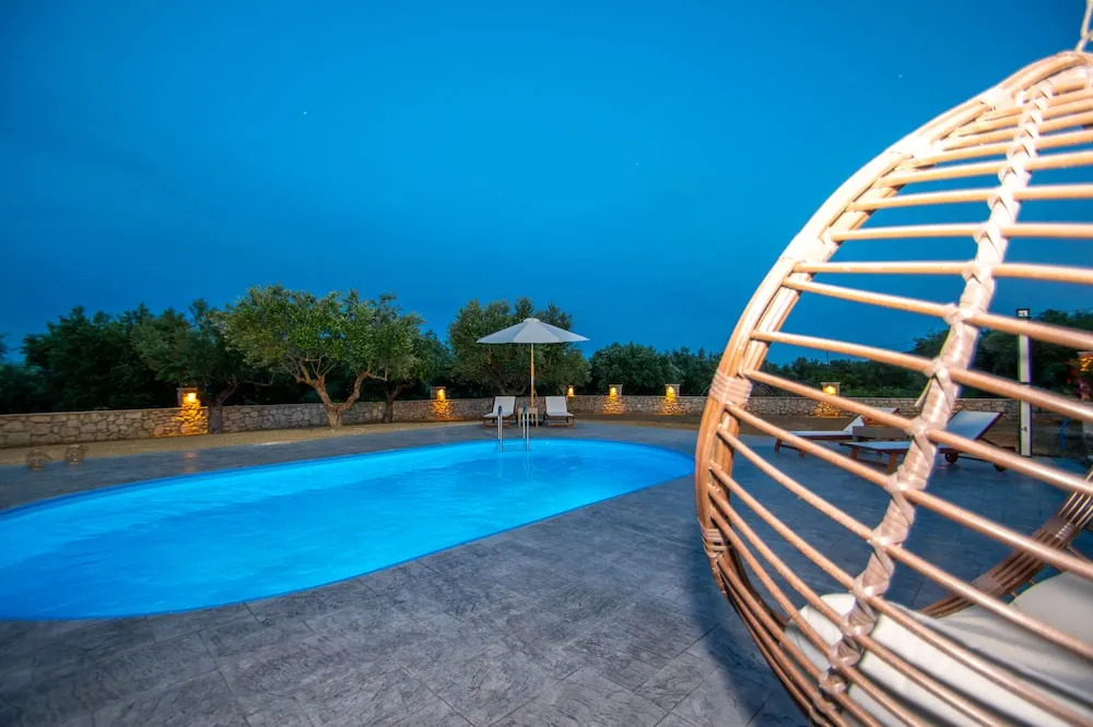 Ariadni di Olivio Villa