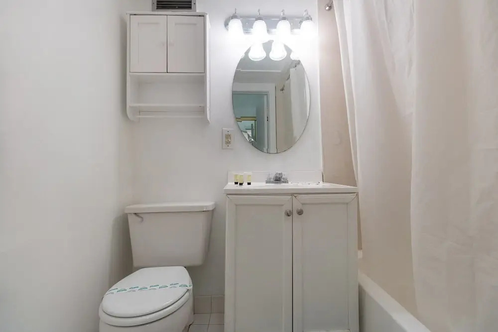 674 Partial Ocean View