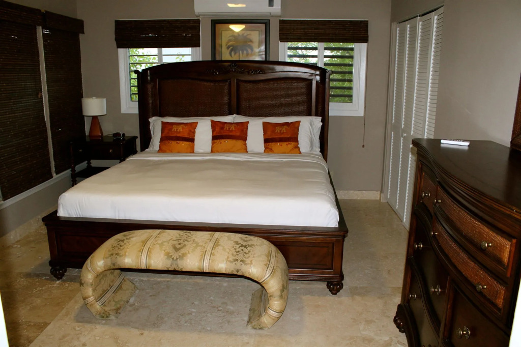 Neptune Villas