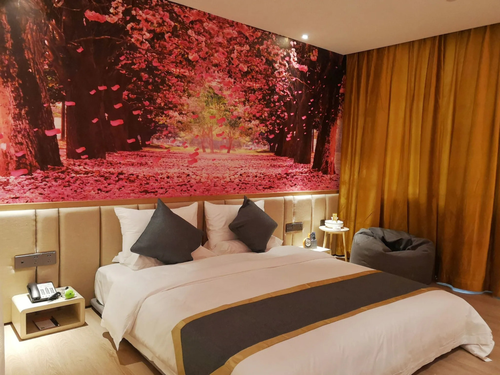 Shatou Hairun Hotel