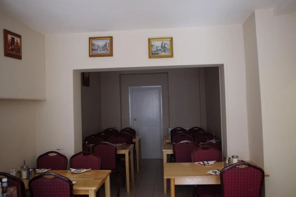 Belmont Hotel