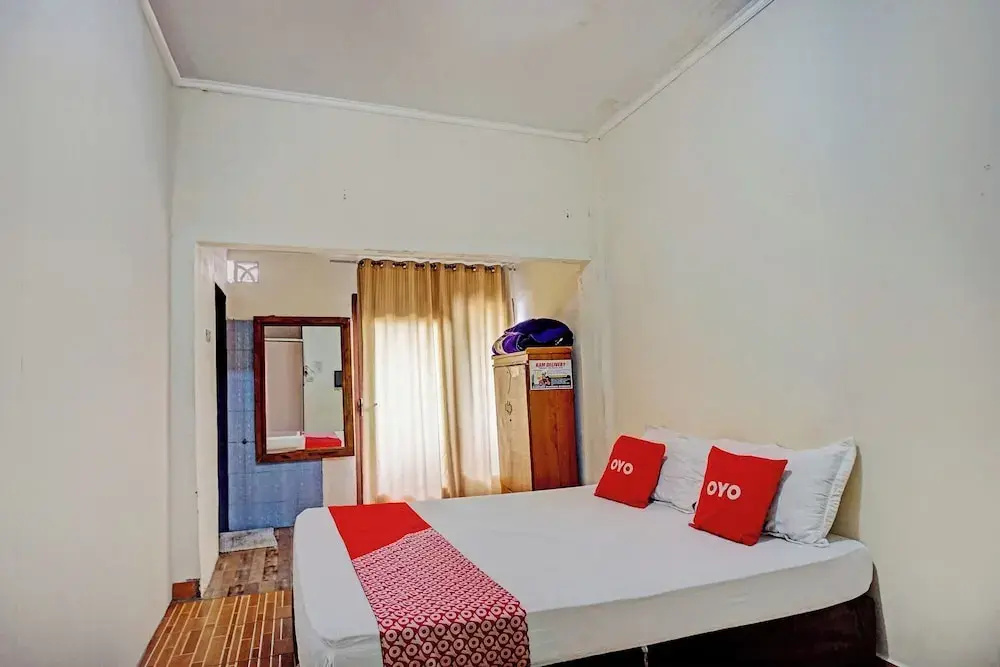 OYO 93264 Penginapan Syari'ah Berlian