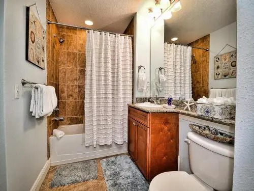 Bay Harbor 403