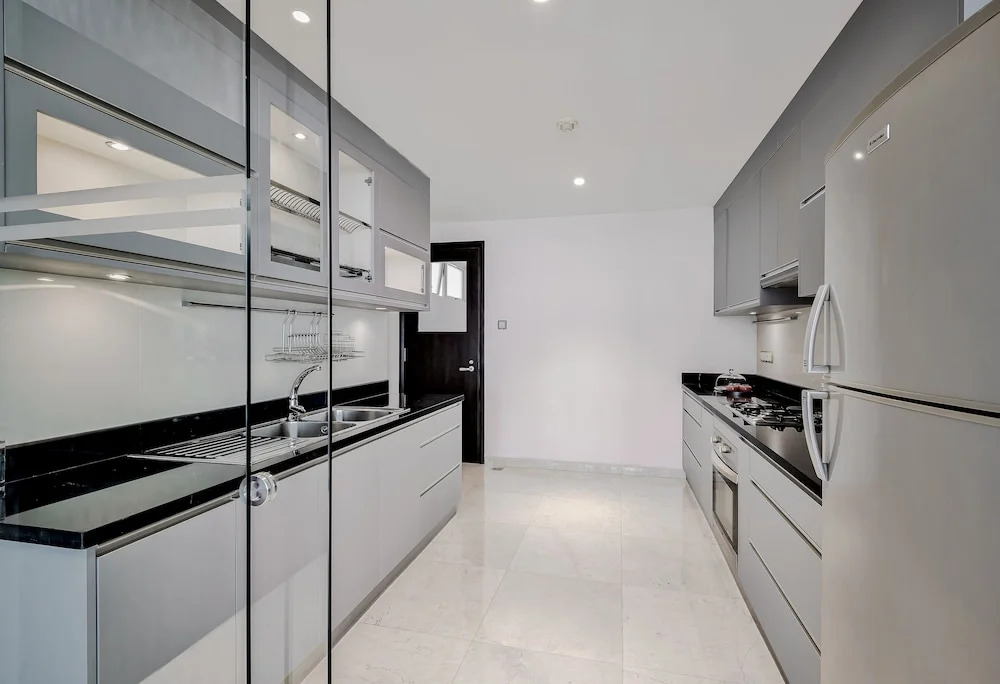 Blue Arch - Luxury Serviced Apartment in Central Saigon