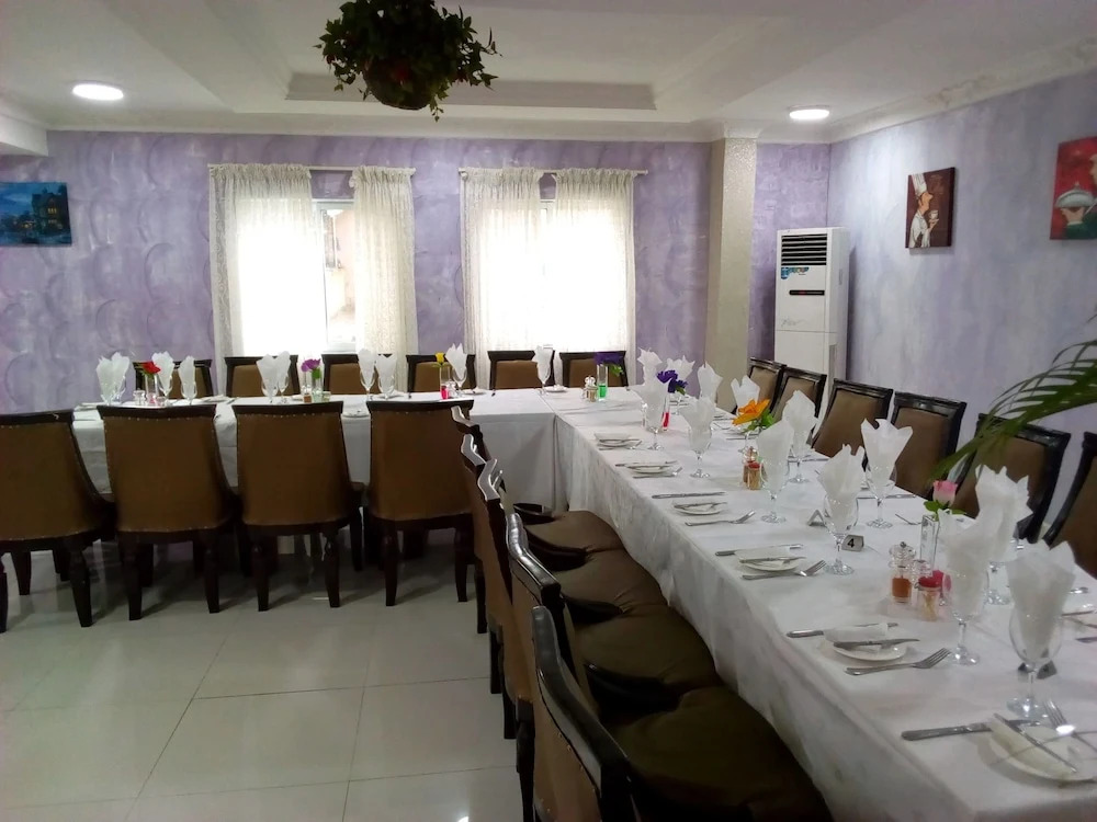Grand Capital Hotel