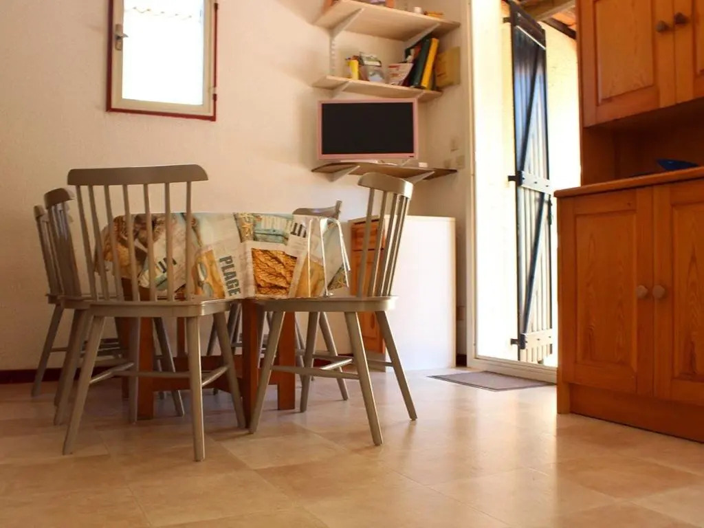 Villa mitoyenne charmante avec piscine, 6 pers., parking privatif - FR-1-607-27