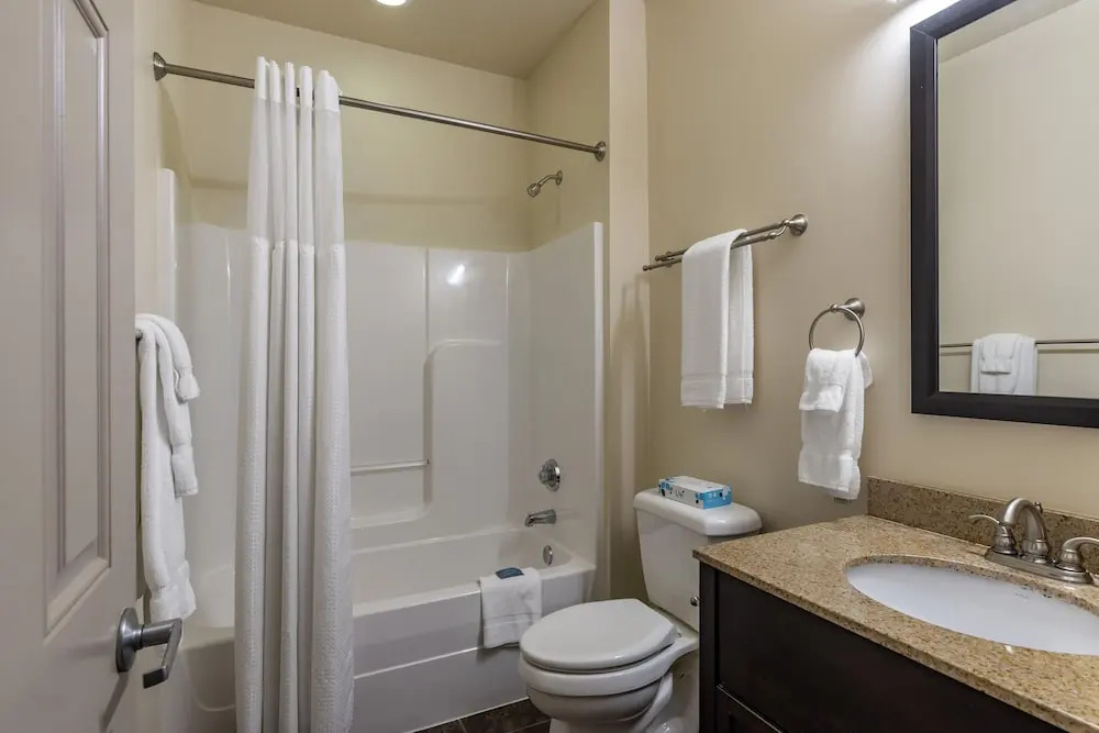 Stay-Over Suites - Fort Gregg-Adams Area
