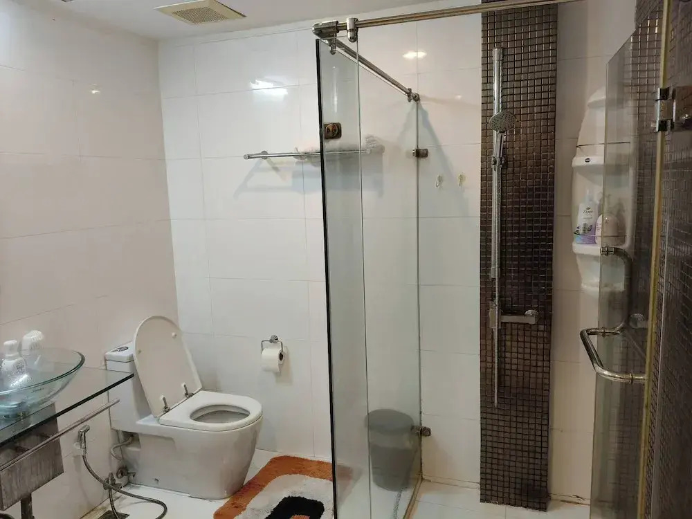 168 Rajdamri Apartment Near Central World