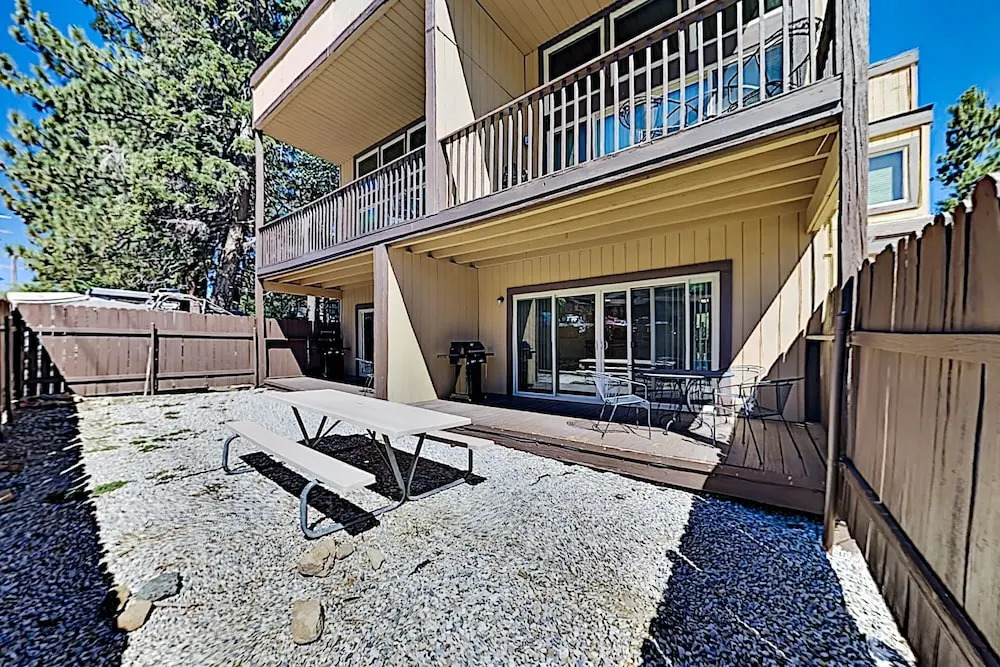 4178abcd 8 Bedroom Duplex