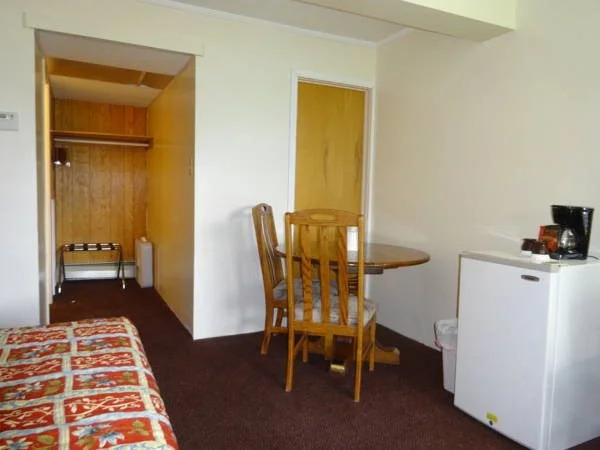 Boulder Lodge