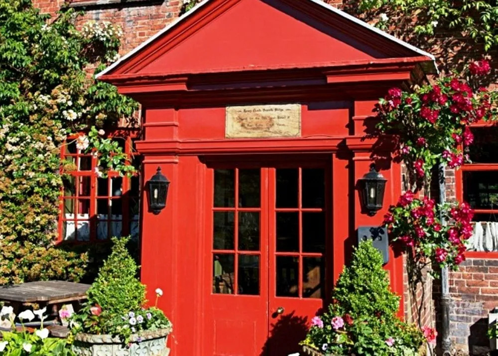 Hundred House Hotel