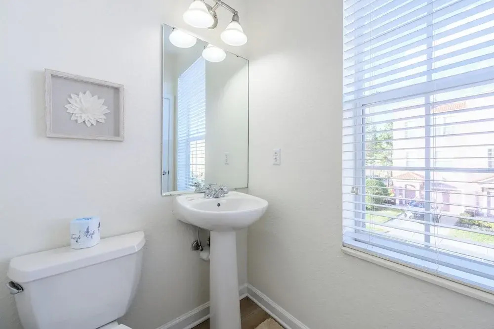 New Listing, Beautiful Townhome, Vista Cay - 4014