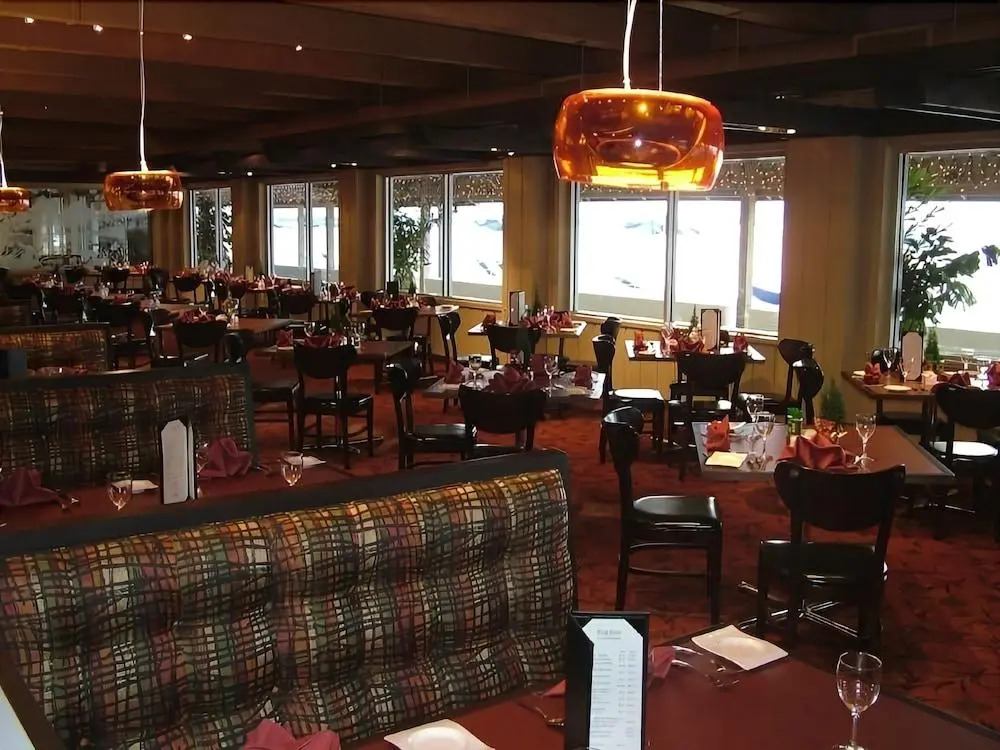 Harborside Suites at Little Harbor