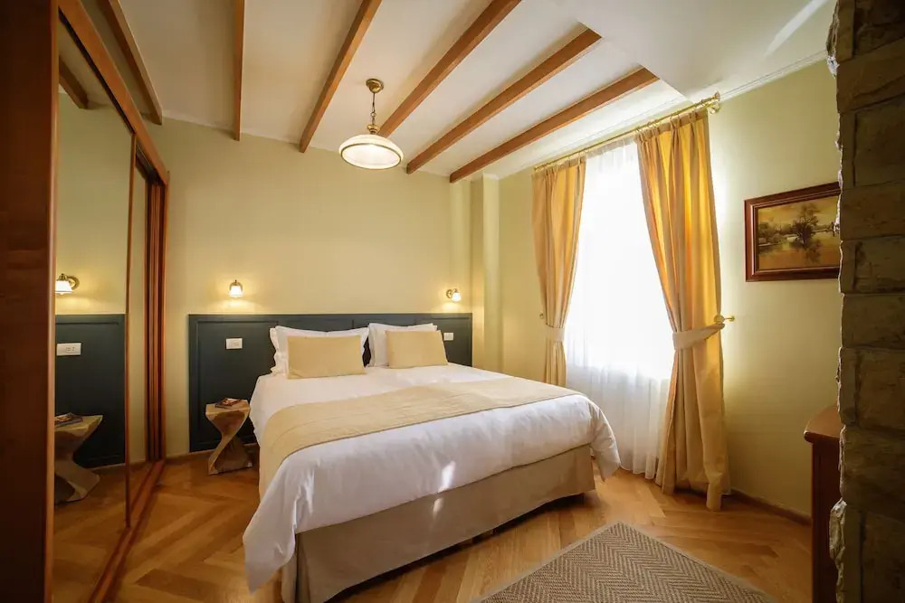 Zaivan Retreat