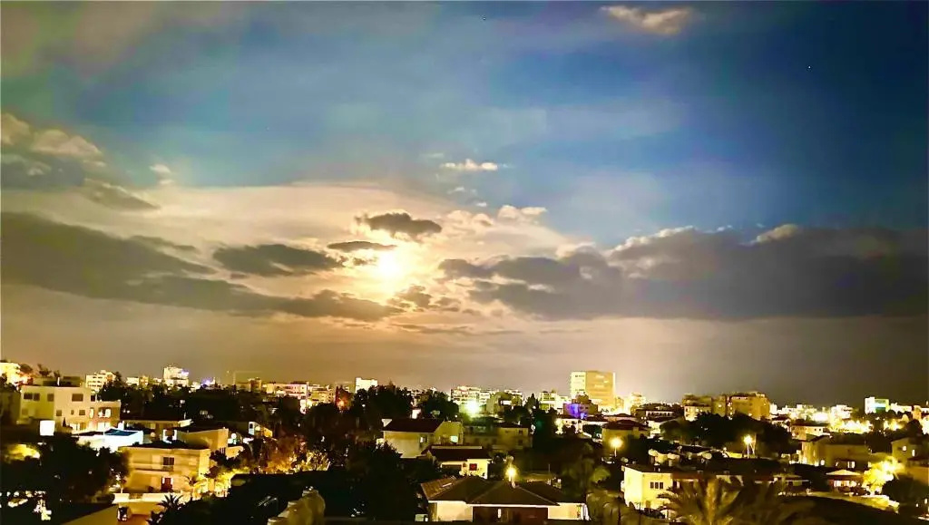 Bali Suites 202