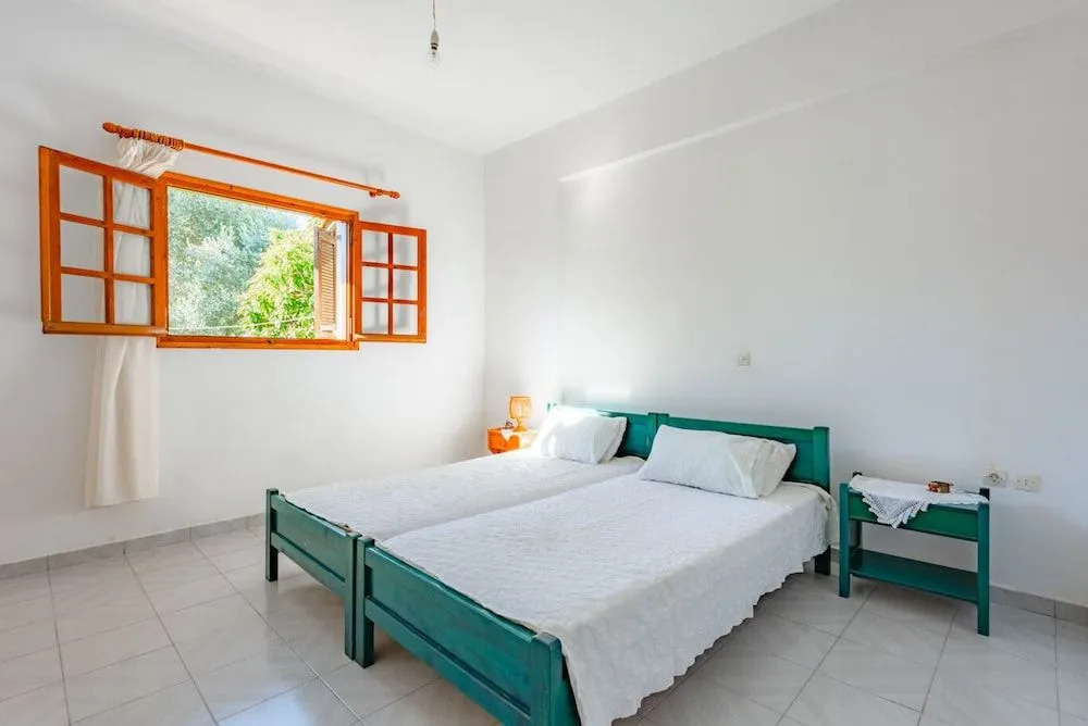 Irini Apartments