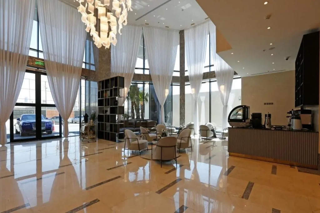 Freesia Hotel