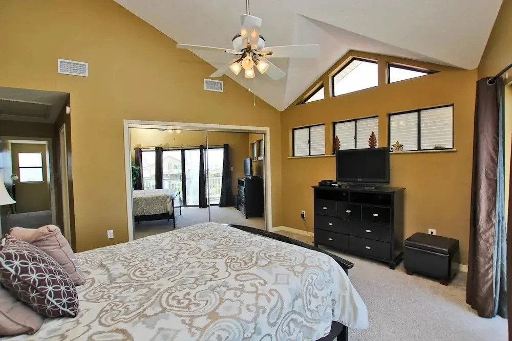 Pleasure Isle Villas 30B