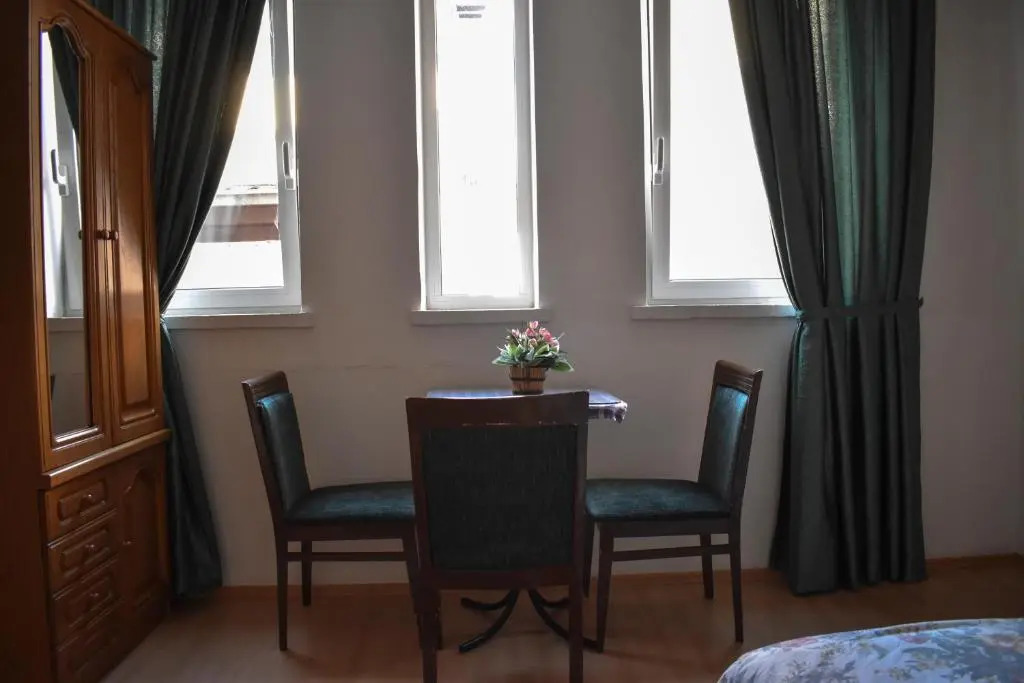 Apartments Argiroski