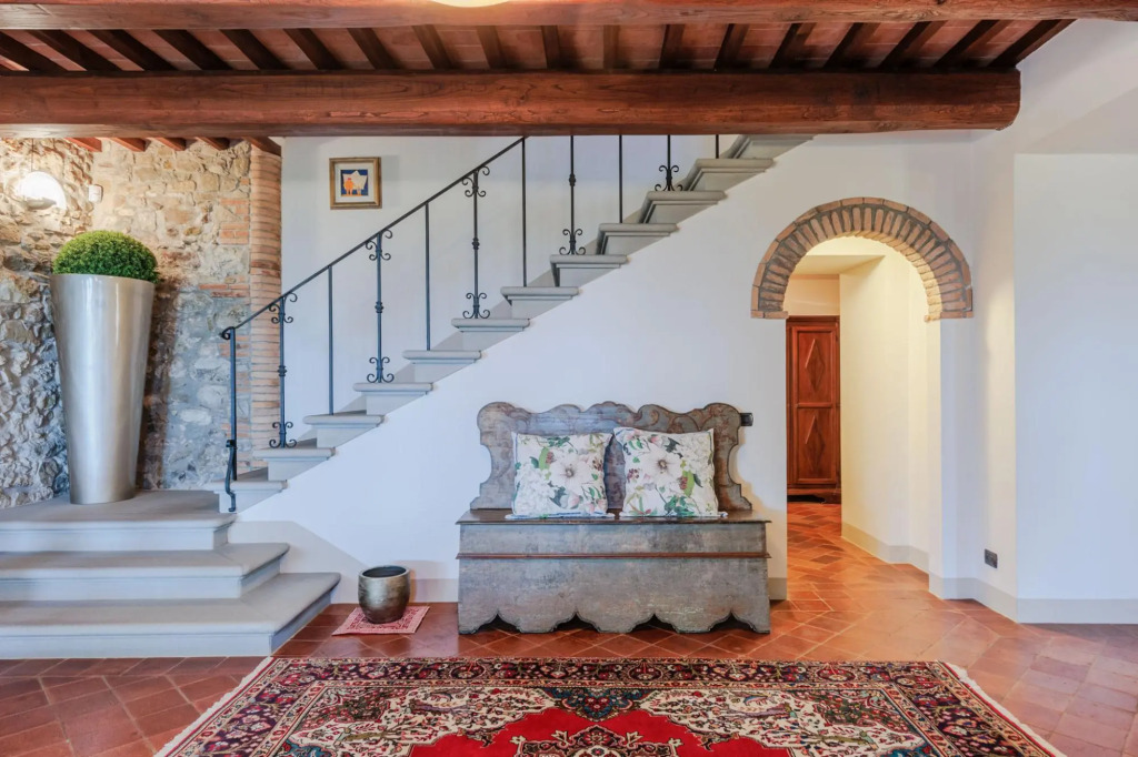 Villa Rapondi, a Farmhouse with View