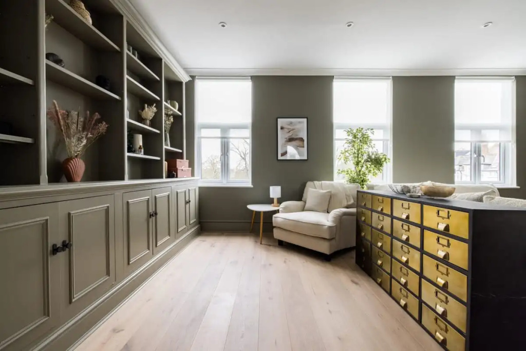 The Clapham Chambers - Stunning & Bright 3BDR Flat with Terrace