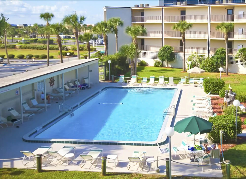 Captains Quarters 218 - Two Bedroom Condo