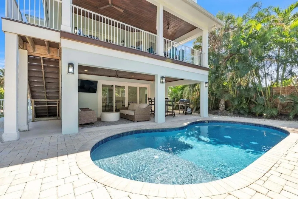 Coastal Livin 3 Bedroom Home
